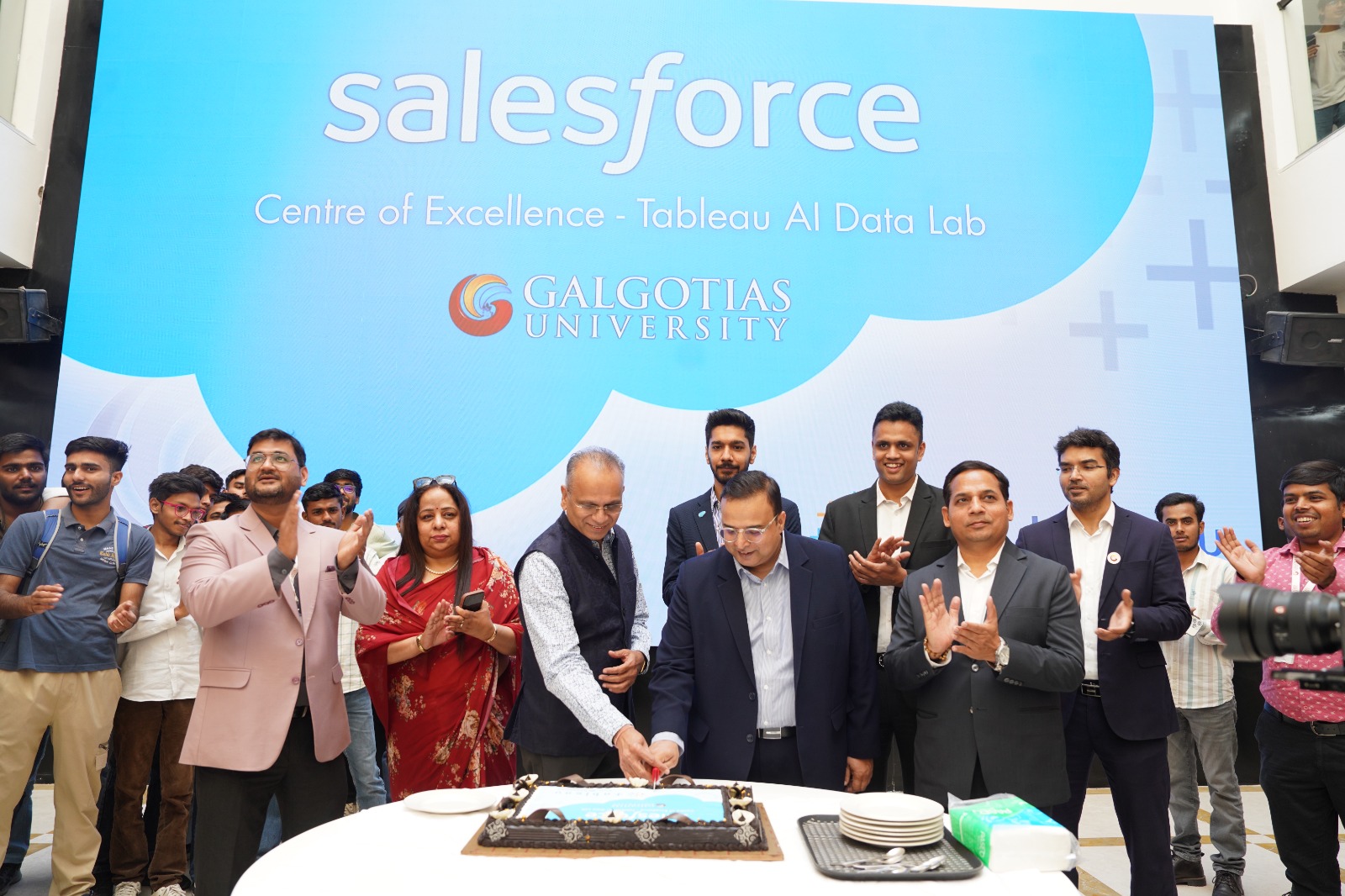 Galgotias University Partners with Salesforce to Launch Tableau AI Data Lab, Boosting Data Analytics Education