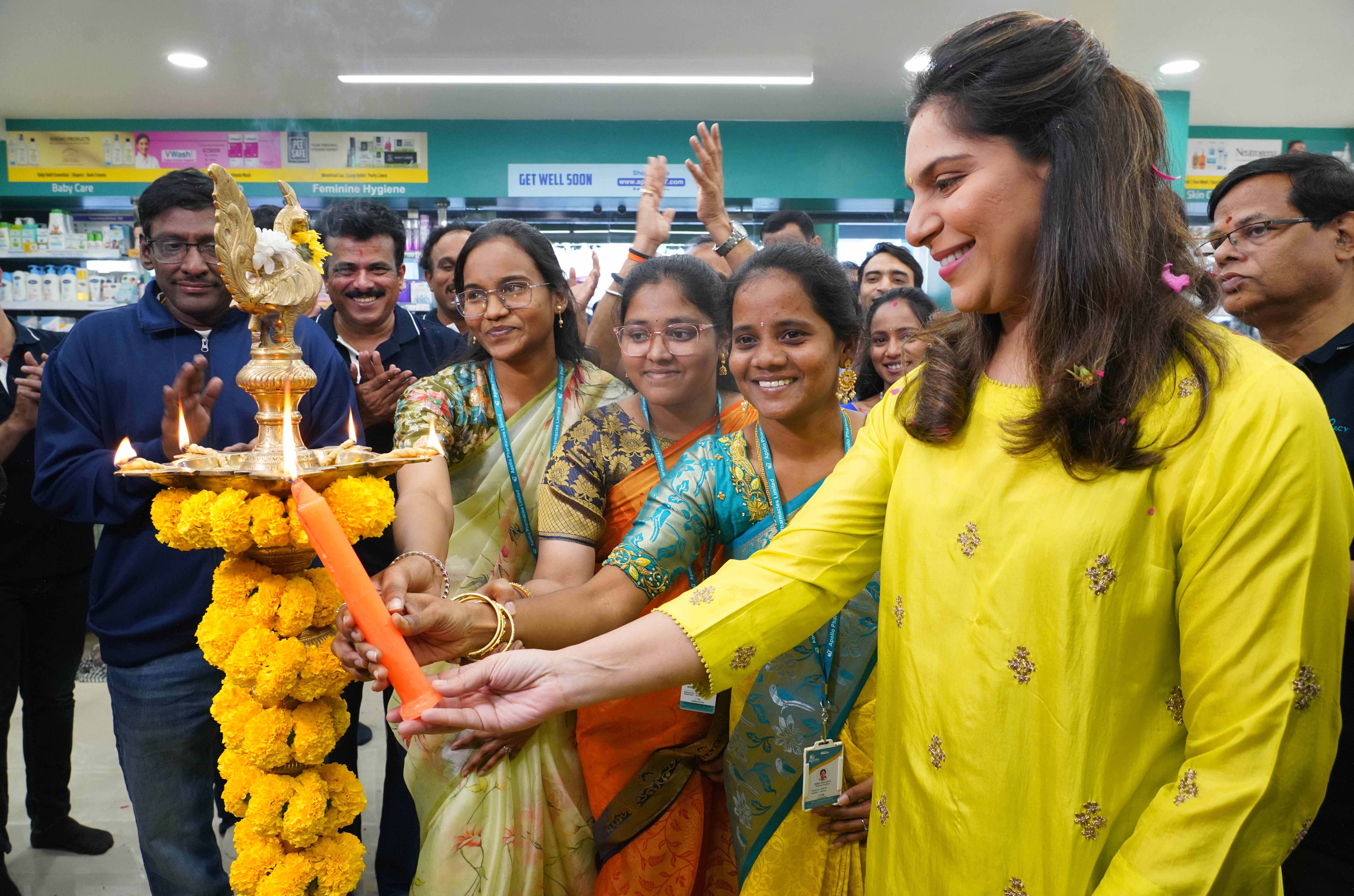 Apollo Hospitals Vice Chairperson Upasana Kamineni Konidela Inaugurates 1000th Apollo Pharmacy Store in Telangana