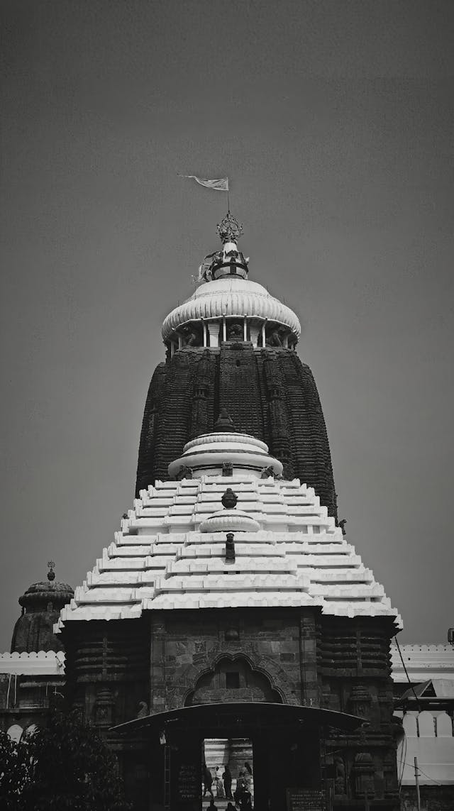 Weekend Temple Trails Near Major Indian Cities