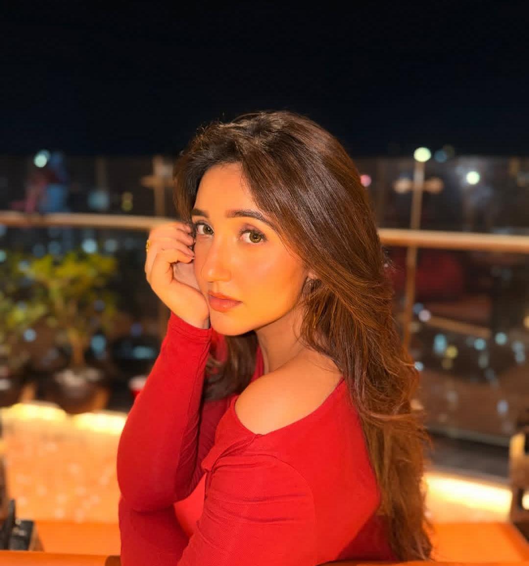 Dish TV Ashnoor Kaur Says TV Remains Relevant Despite Changing Viewing Habits