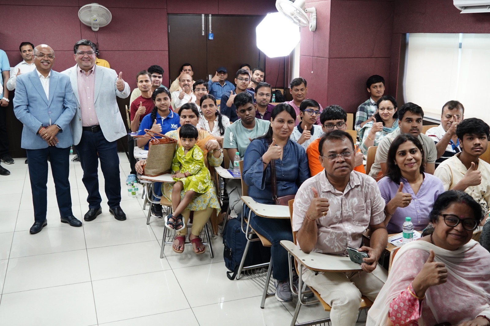 Vidyamandir Classes Co-Founders Conduct Mentorship Sessions Across Centres to Empower Students and Parents with Strategic Guidance