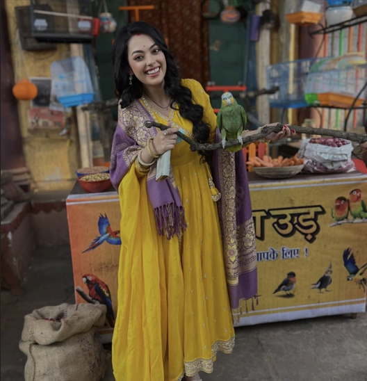 Seerat Kapoor Finds a Charming Companion On Set of Gharwali Pedwali