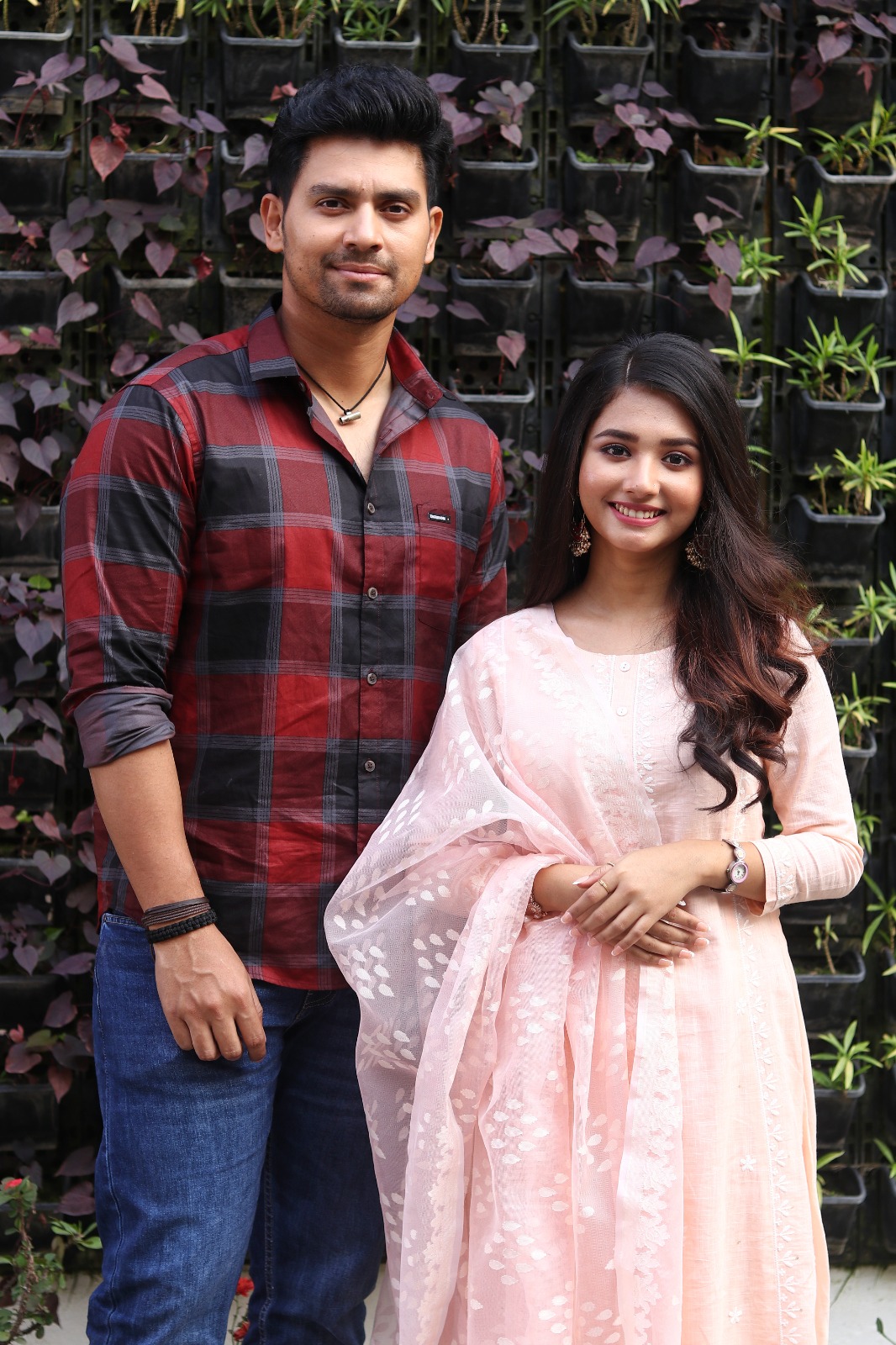 Zee Bangla Brings &lsquo;Saat Pake Bandha&rsquo;  A heart-warming Tale of Love Rising Above Class Differences